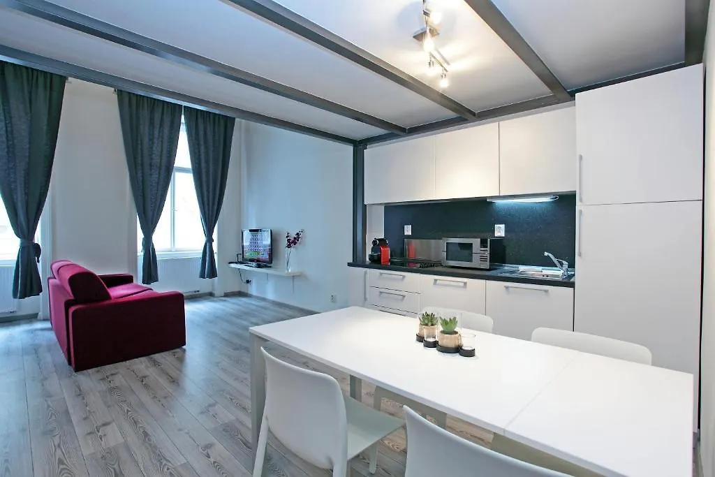 Apartment House - The Modern Flat Prague