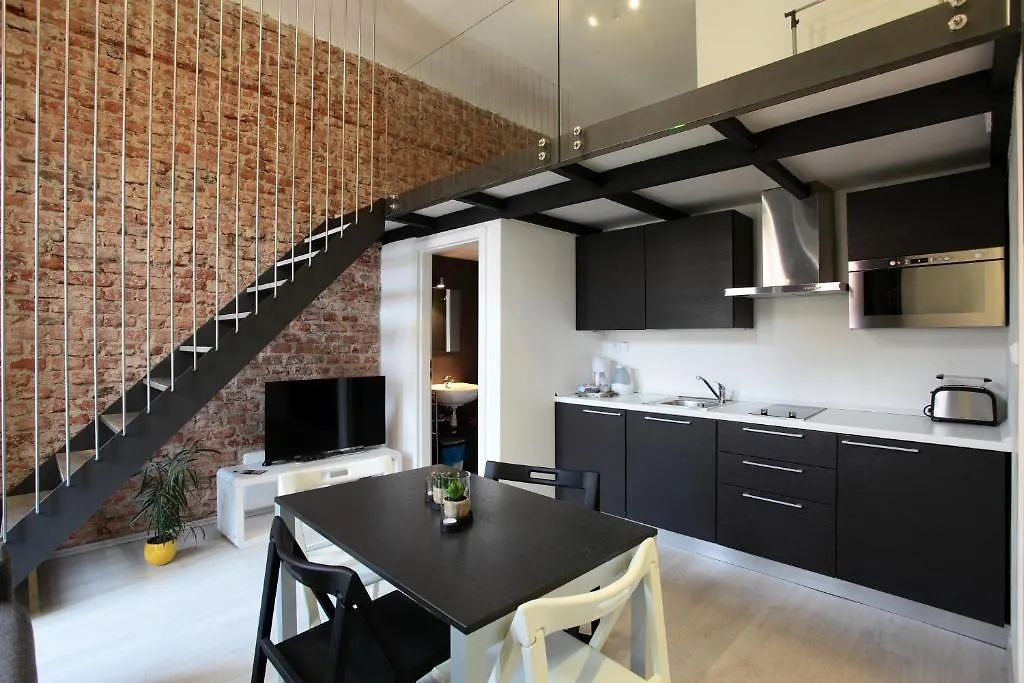 Apartment House - The Modern Flat Prague