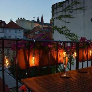  Apartment Mala Strana