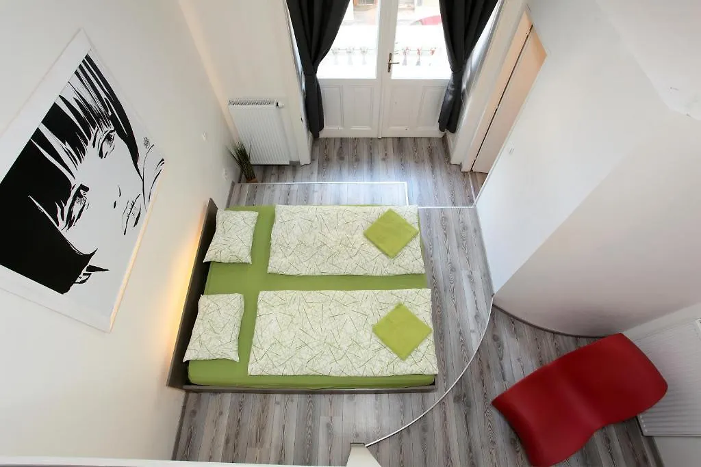 Apartment House - The Modern Flat Praga 0*,  República Checa